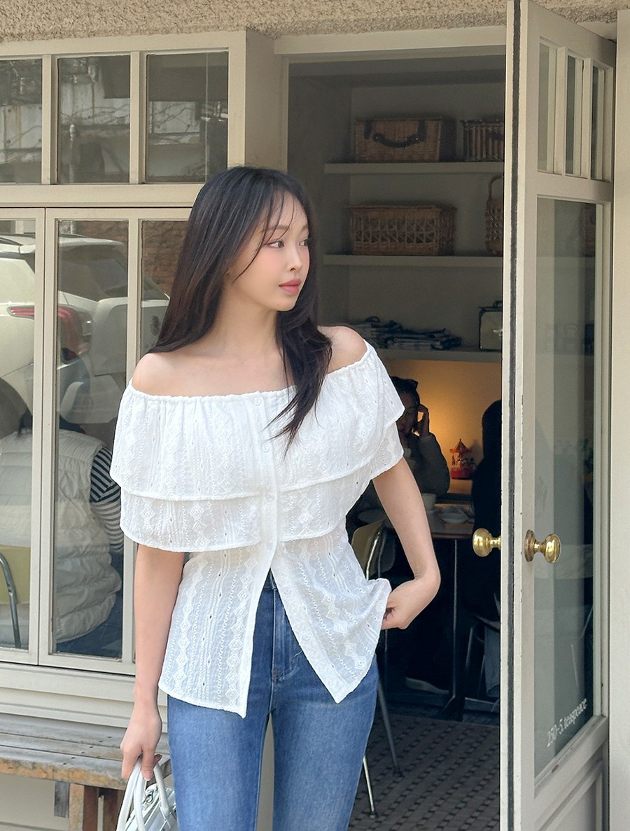 [EVELLET] Teszu 荷葉邊露肩女洋裝