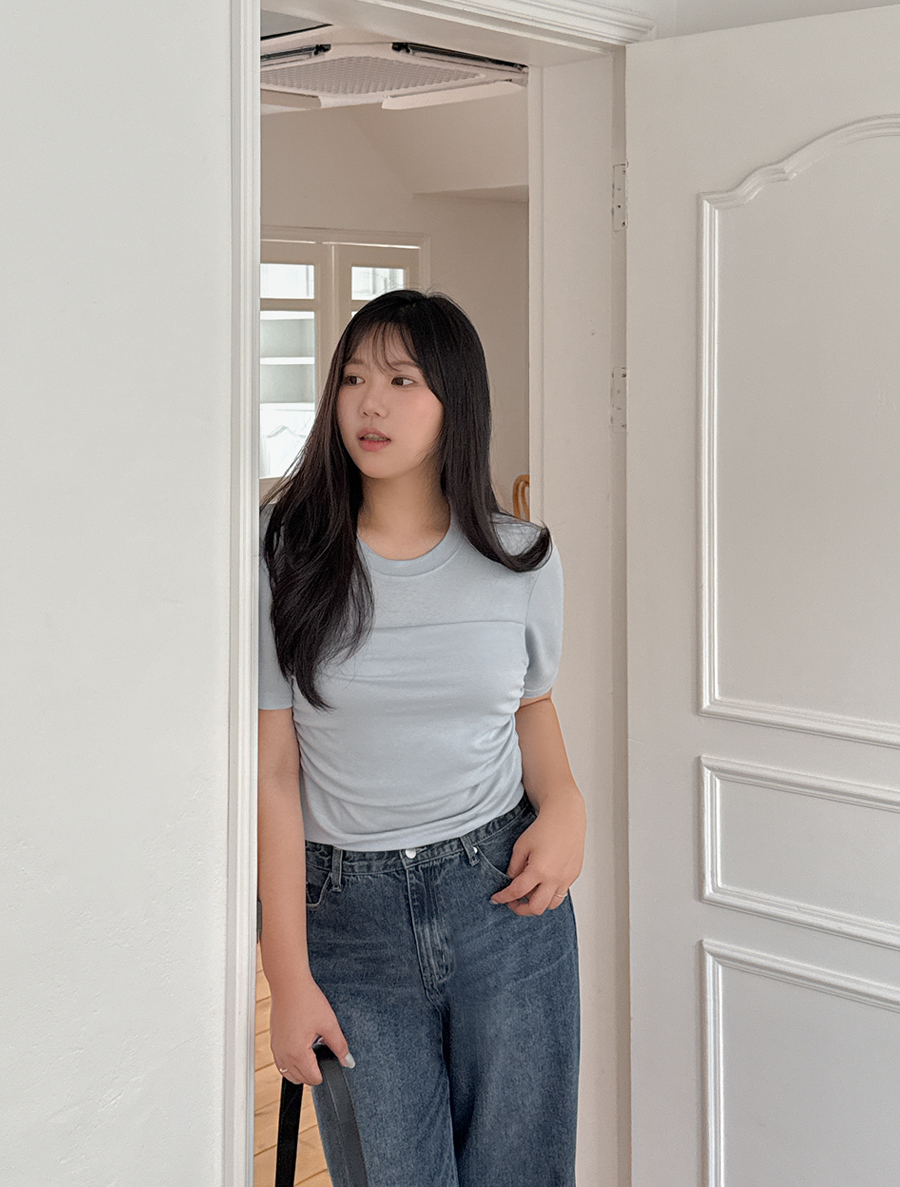 Lupis 分層褶飾 T 卹