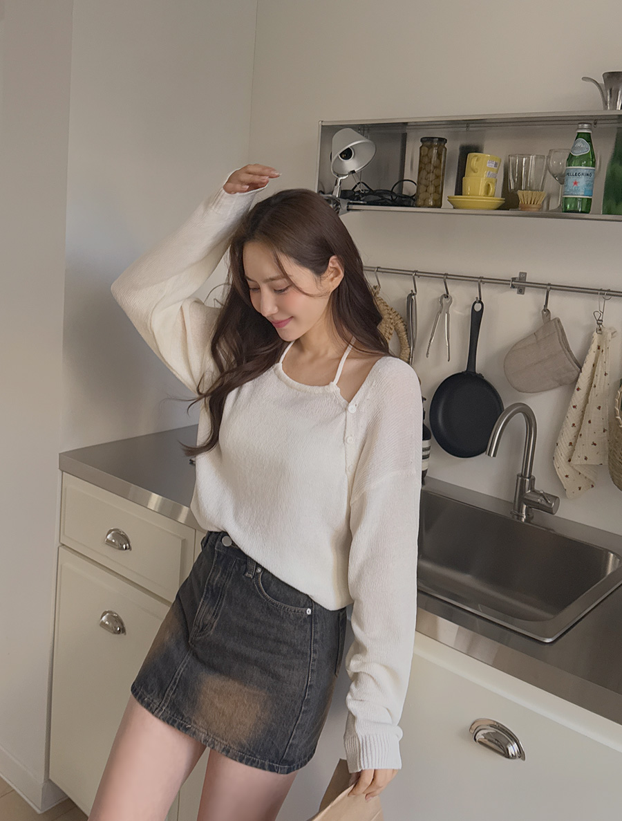 [EVELLET] Melkmu 寬肩露背繫帶肩針織上衣