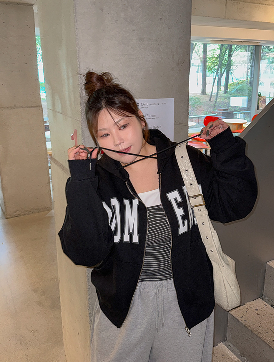 Fuez Juri 雙字母連帽拉鍊衫