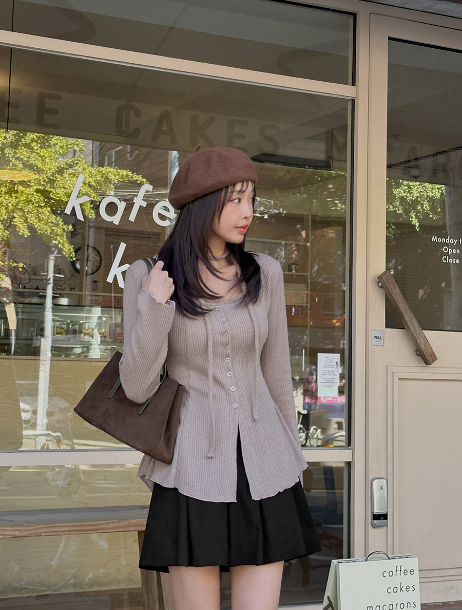 [EVELLET] T卹圍巾套裝紐扣抓絨荷葉邊襯衫