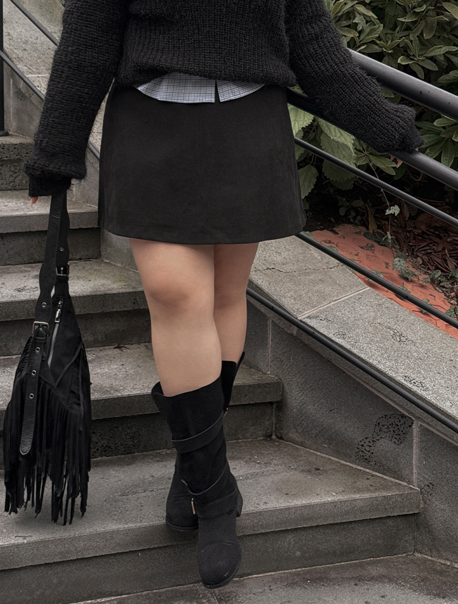 Myohiden 桃色拉絨 A 字毯裙