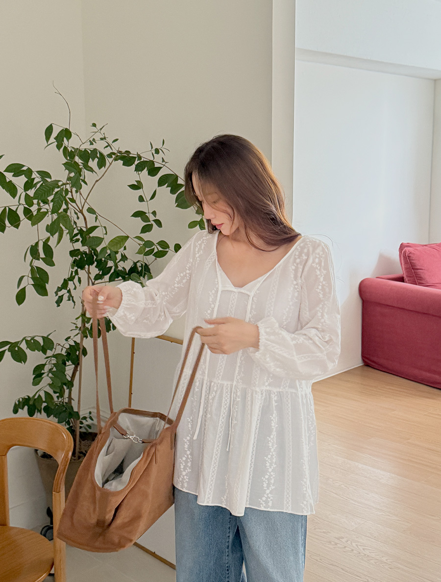 皮西刺繡褶皺蝴蝶結女士內衣