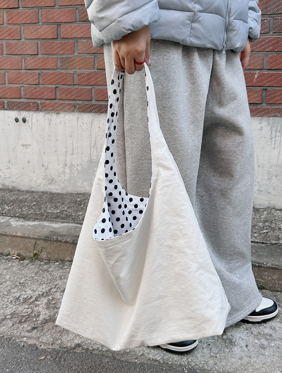 亨阿穆雙面單肩包