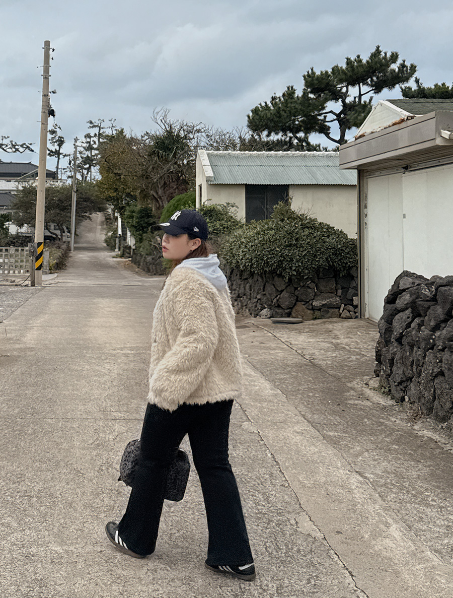 Puent 皮草大衣 喇叭褲