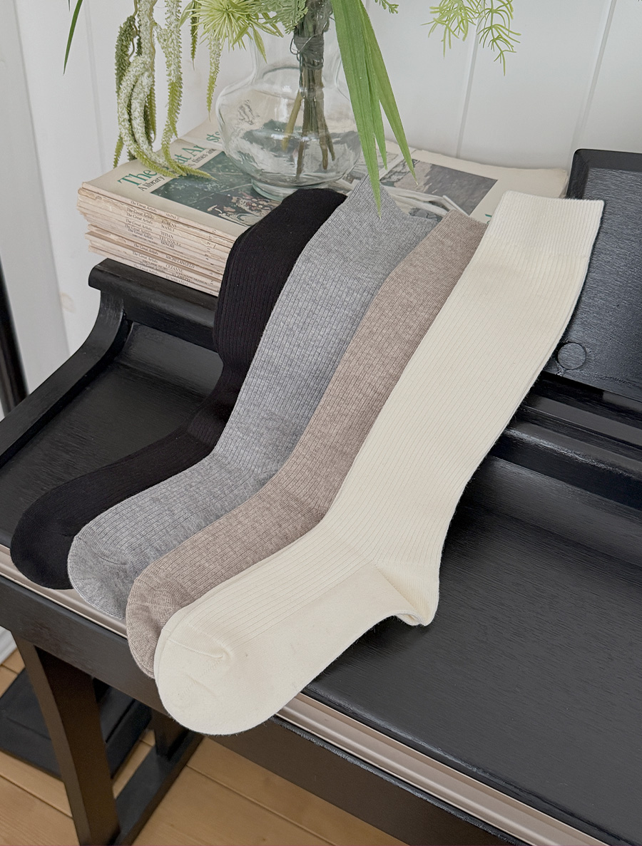 黑手黨羊皮針織襪