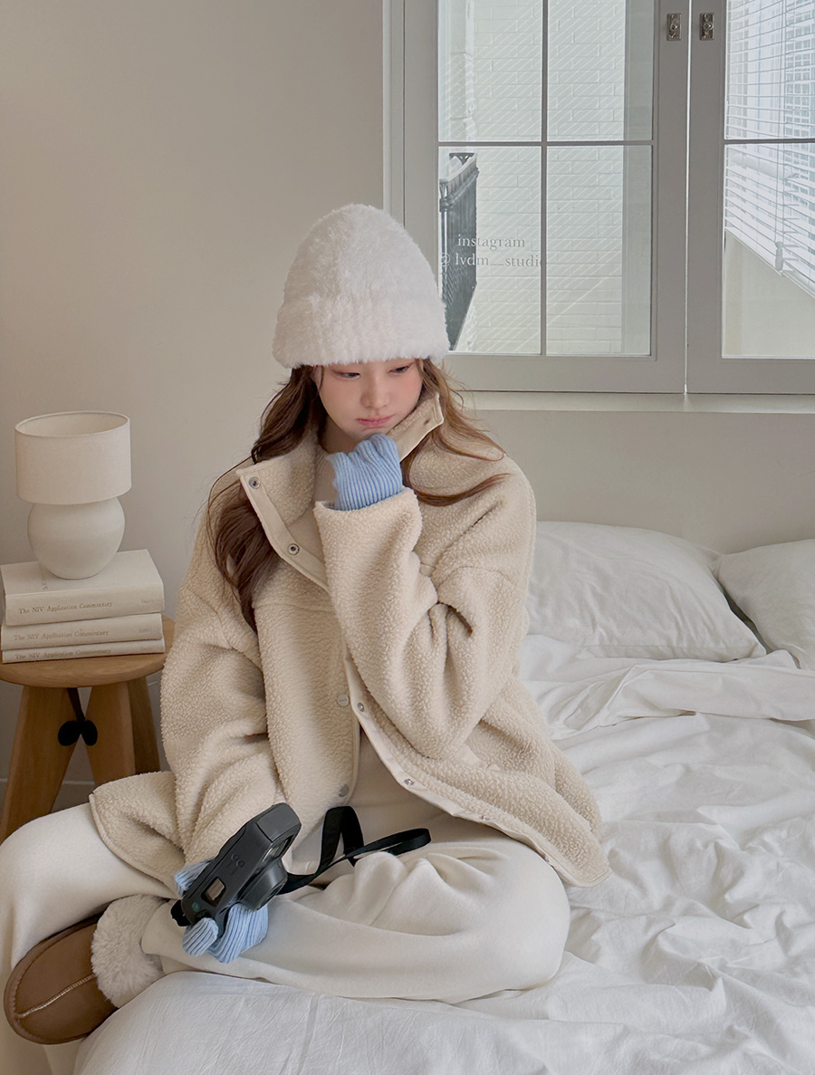 [EVELLET] Gelbunny 配色抓絨夾克