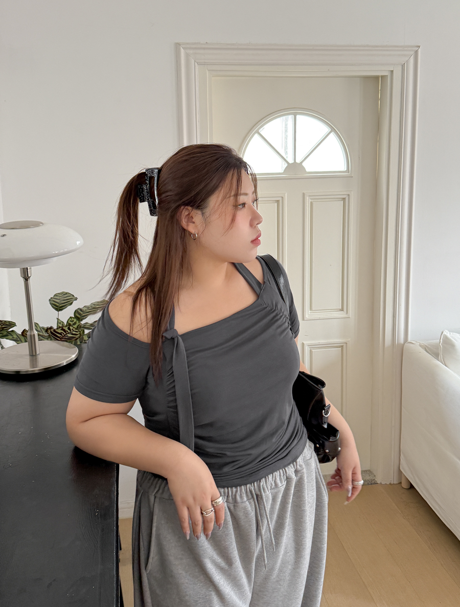 [EVELLET] Rubeha 褶皺T卹