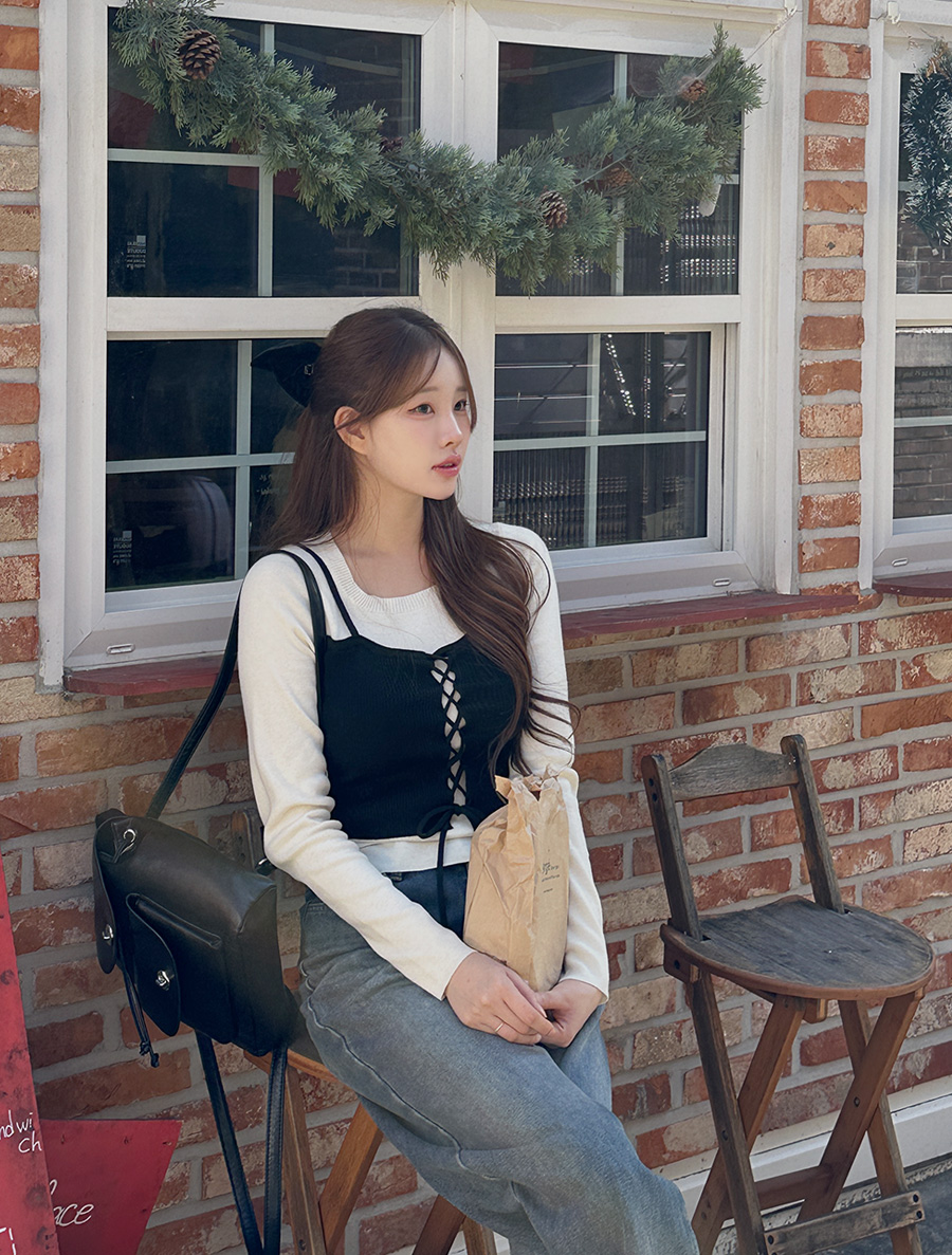 [EVELLET] Lapudin 緊身胸衣分層針織衫